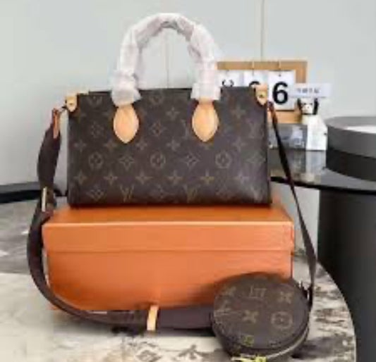 LV Monogram Giant on the  go!!!