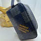 LV Toilety